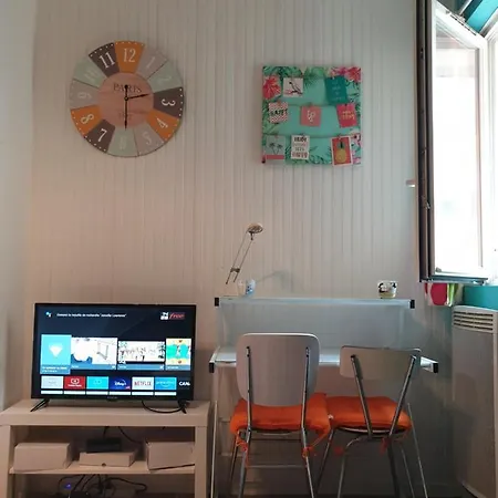 Simplicien *cosy* Plein Centre De *tv* Wifi *café* Apartamento Poitiers