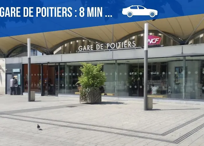 Simplicien *cosy* Plein Centre De *tv* Wifi *cafe* Apartment *